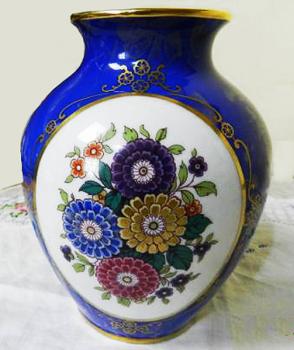 Vase aus Porzellan - weißes Porzellan - 1920