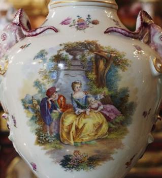 Porzellan Vase - weißes Porzellan - Dresden - 1900