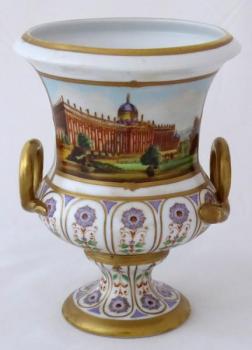 Vase, bemalte Vedute eines Kunsttempels - Empire-S Vase, bemalte Vedute eines Kunsttempels - Empire-S